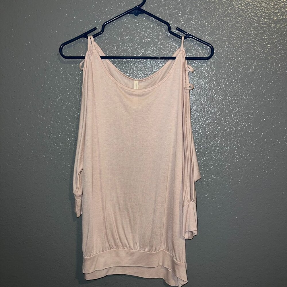 Stylish Pink Cold-Shoulder Top with Tie Detail (Light Pink)